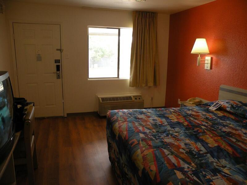 Motel 6-Lancaster, Tx - Desoto - Ланкастер Экстерьер фото