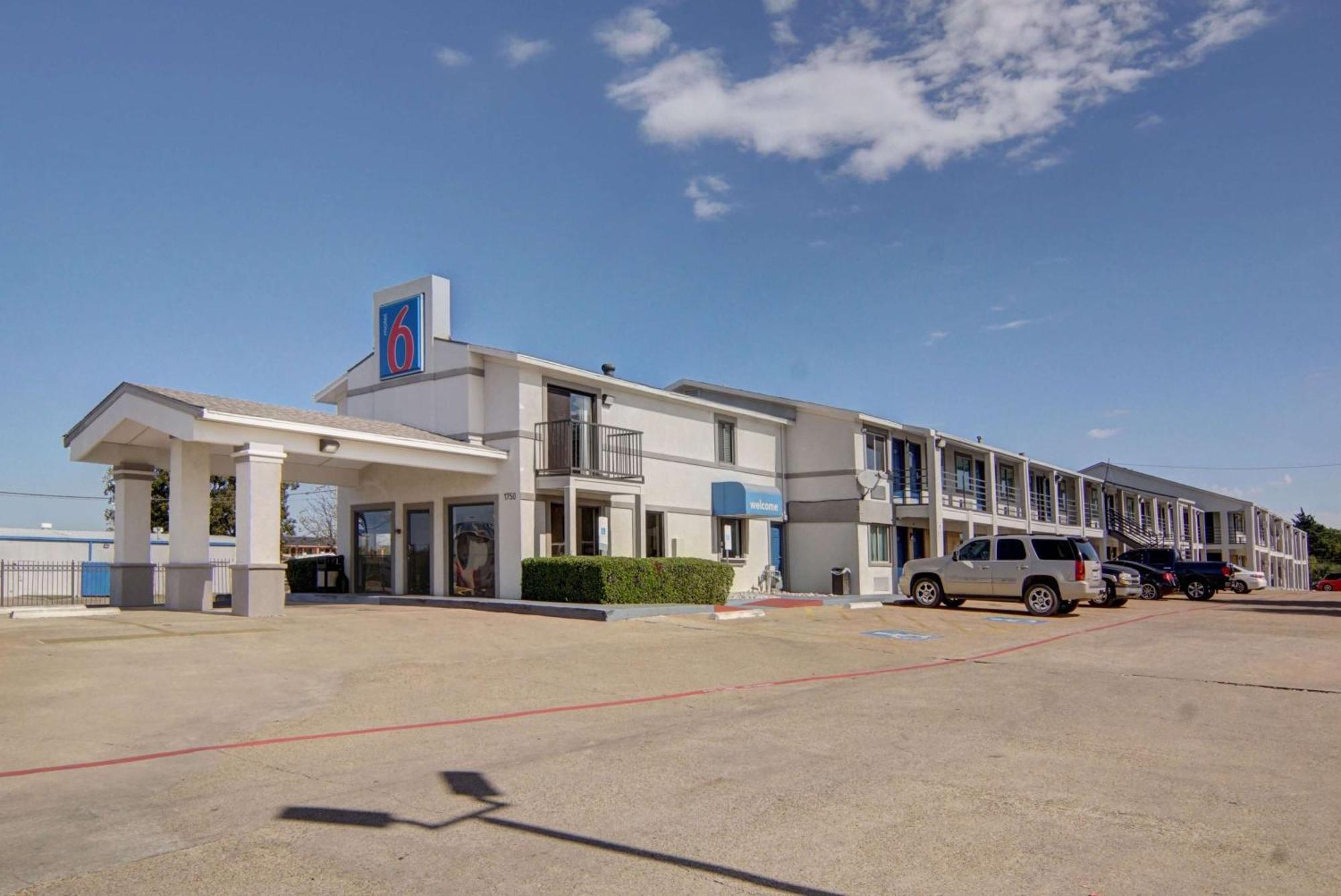 Motel 6-Lancaster, Tx - Desoto - Ланкастер Экстерьер фото