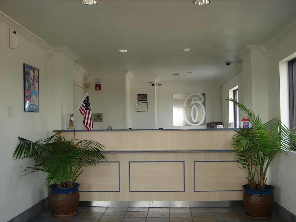 Motel 6-Lancaster, Tx - Desoto - Ланкастер Экстерьер фото
